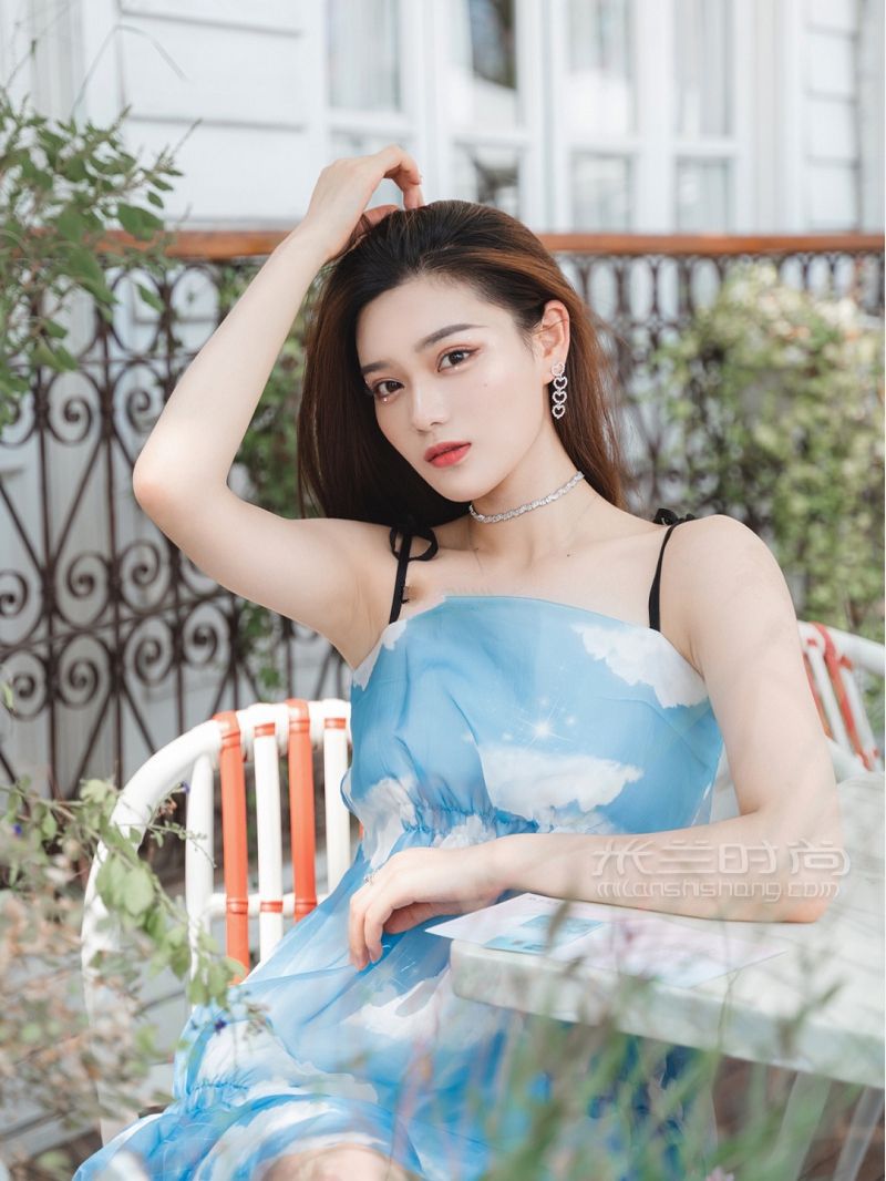 Get金晨同款水晶蜜卡！手鐲施華洛世奇怎么樣_2