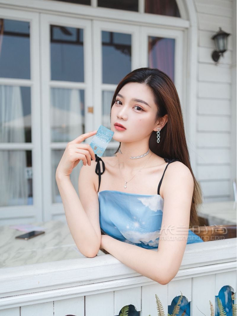 Get金晨同款水晶蜜卡！手鐲施華洛世奇怎么樣_8