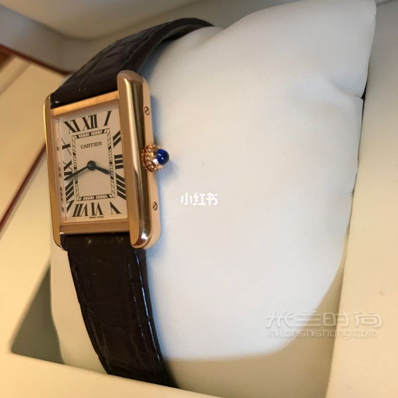 卡地亞tank女表  表帶女表_4