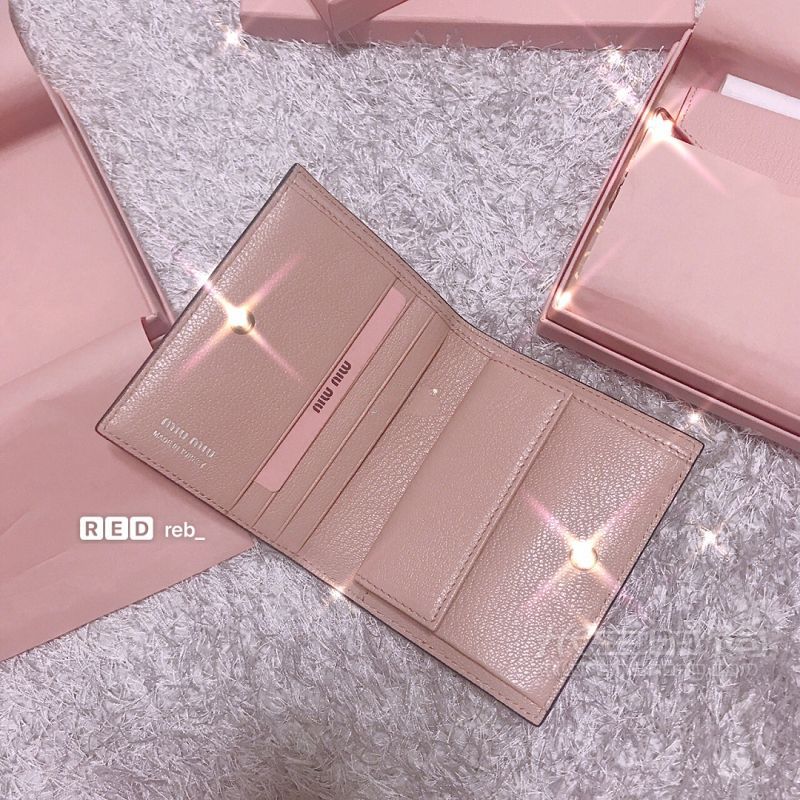 超心水超實(shí)惠的miumiu錢包 均1000左右_2