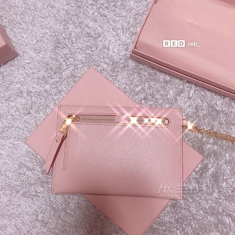超心水超實(shí)惠的miumiu錢包 均1000左右_5