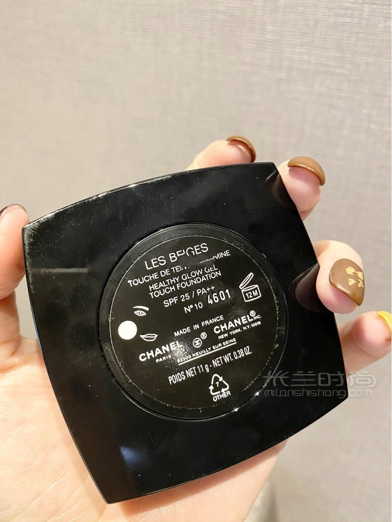 我服香奈兒的底妝就沒有不好用的。_4