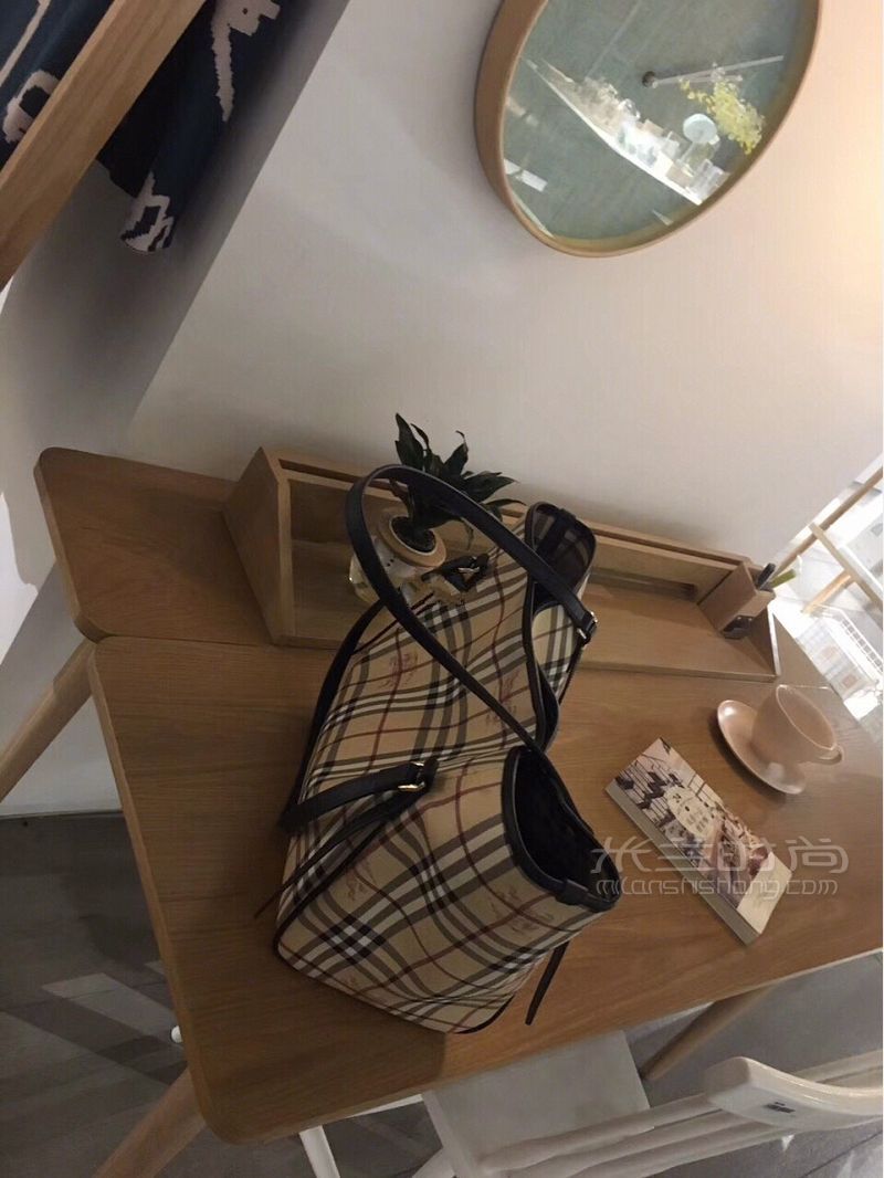 巴寶莉包包 博柏利 BURBERRY 女包格紋織物手提單肩包_2
