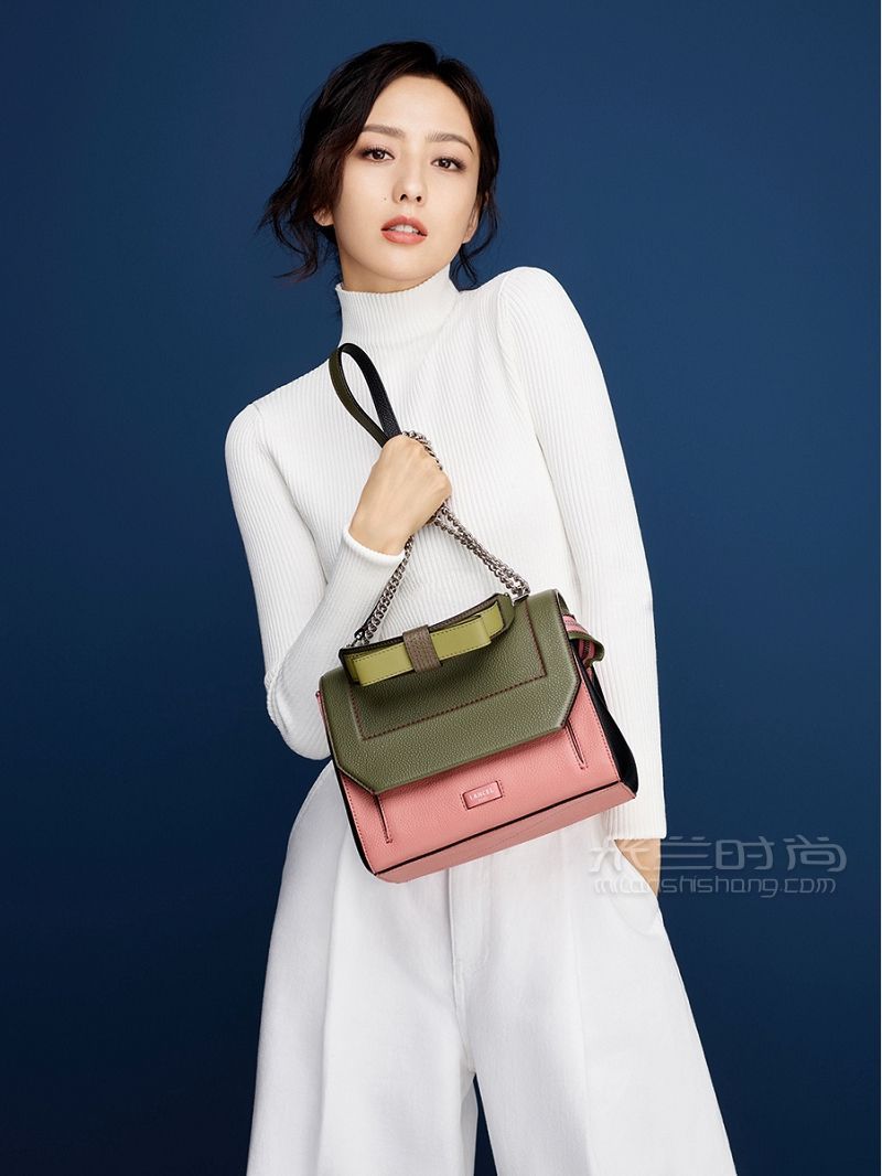 LANCEL春晚女神佟麗婭帶你領(lǐng)略Lancel的法式綺夢_4