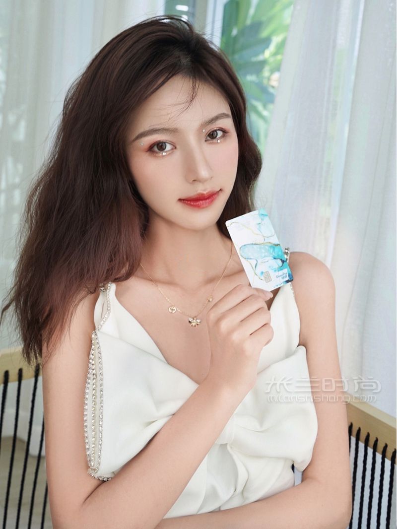 金晨水晶妝 嘗試一下仿妝點(diǎn)開有驚喜仿妝_6