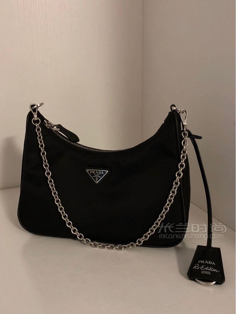 Prada hobo三合一鏈條包太香了！_2
