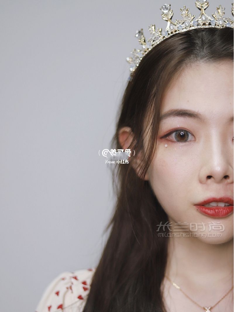 迪士尼在逃公主blingbling水晶妝 施華洛世奇怎么樣_4