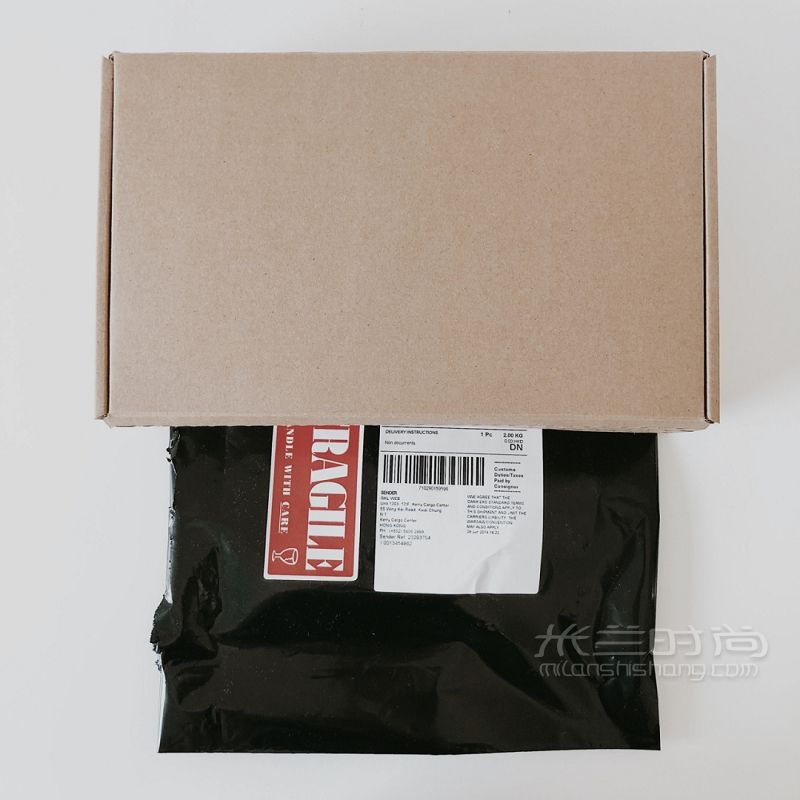 Gucci官網(wǎng)有毒！我只買了一根口紅啊 Gucci官網(wǎng)太可怕了_2