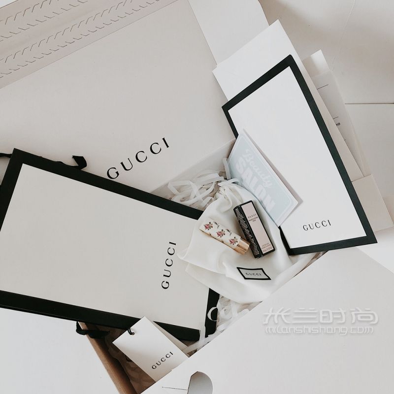 Gucci官網(wǎng)有毒！我只買了一根口紅啊 Gucci官網(wǎng)太可怕了_1
