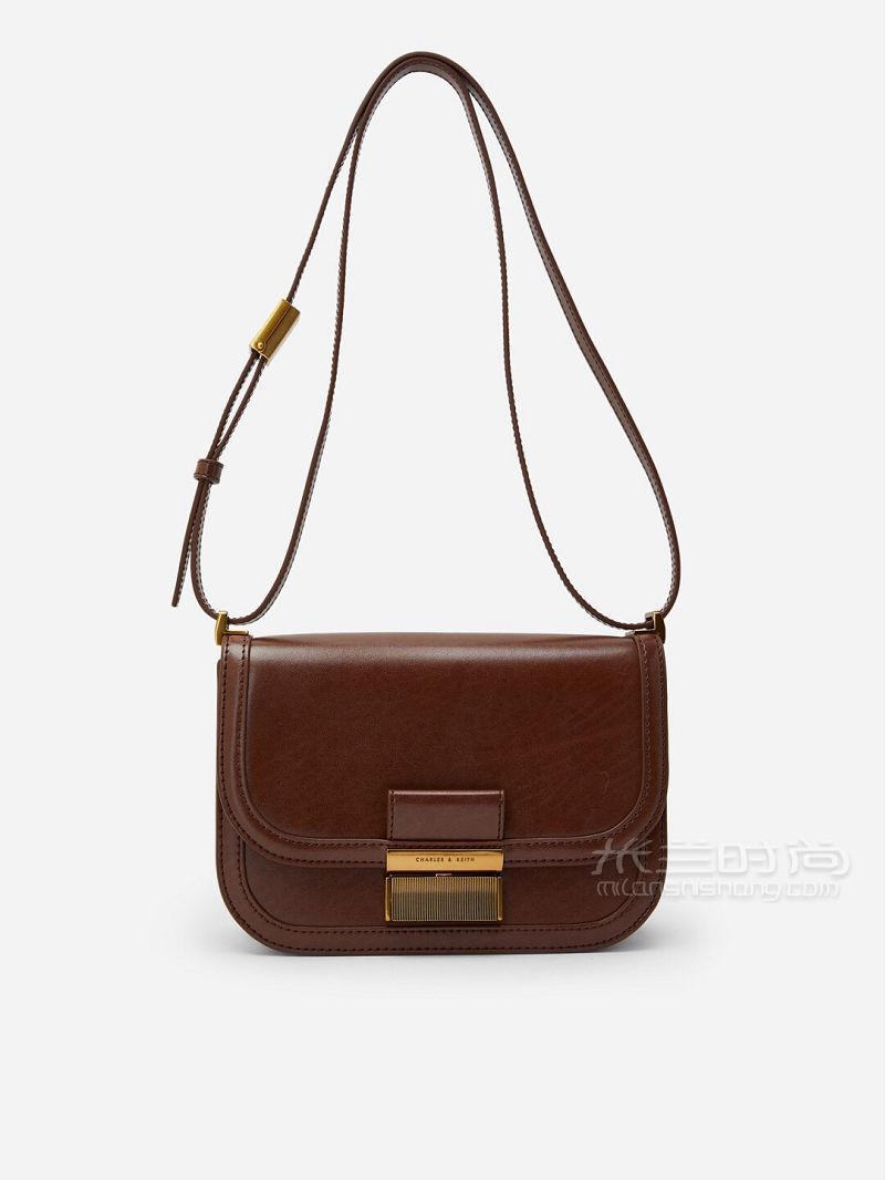 看官網圖后入小ck這只復古包 charleskeith怎么樣_2