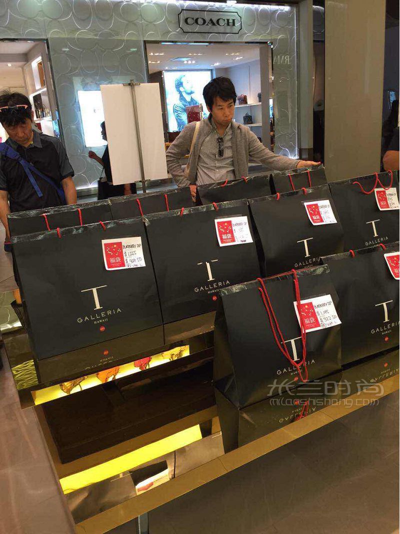  【夏威夷巴黎世家】新年去哪玩？巴黎世家_4
