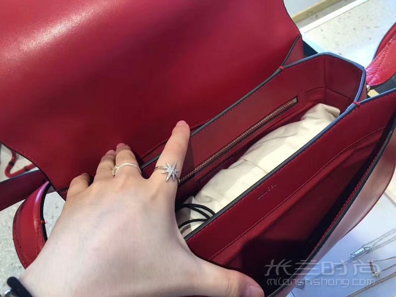 Lancel蘭姿 Bianca系列品牌特色紅 超實用超簡潔 蘭姿怎么樣_2
