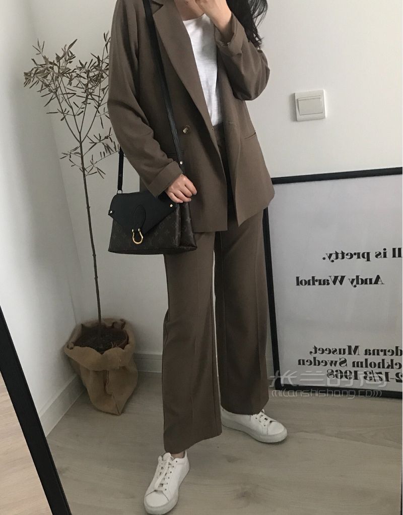 LV新款Saint Michel郵差包M44030_8