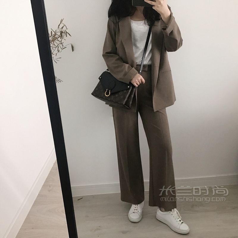 LV新款Saint Michel郵差包M44030_9