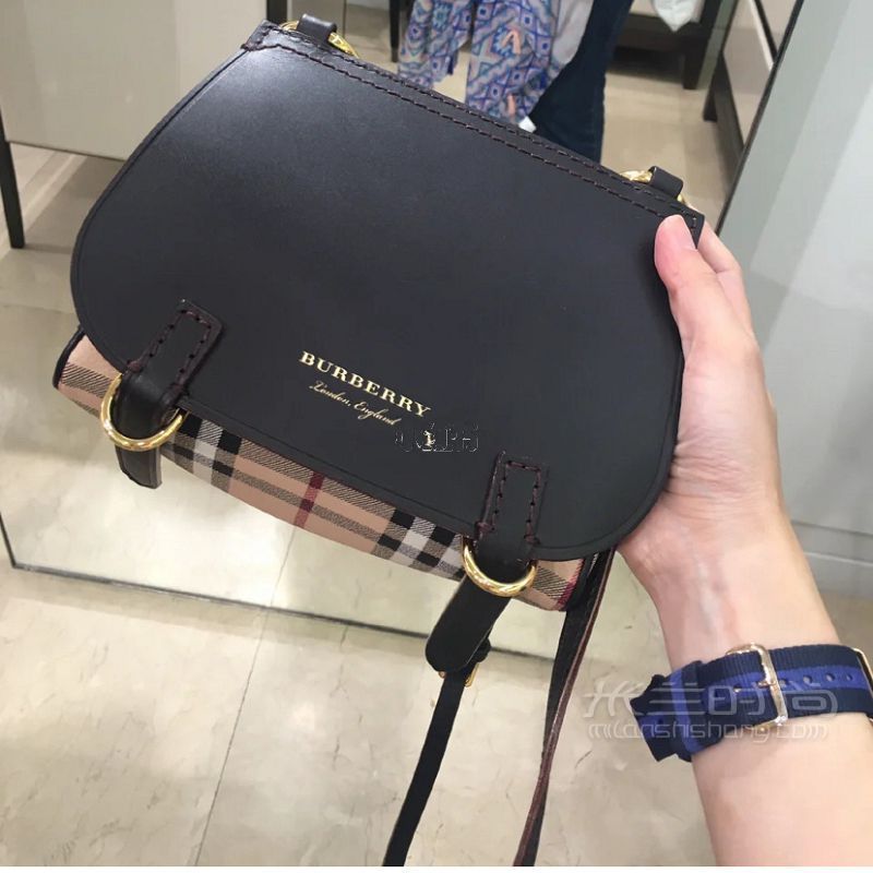 法國(guó)Burberry包包 實(shí)用性價(jià)比大牌包包盤(pán)點(diǎn)_9