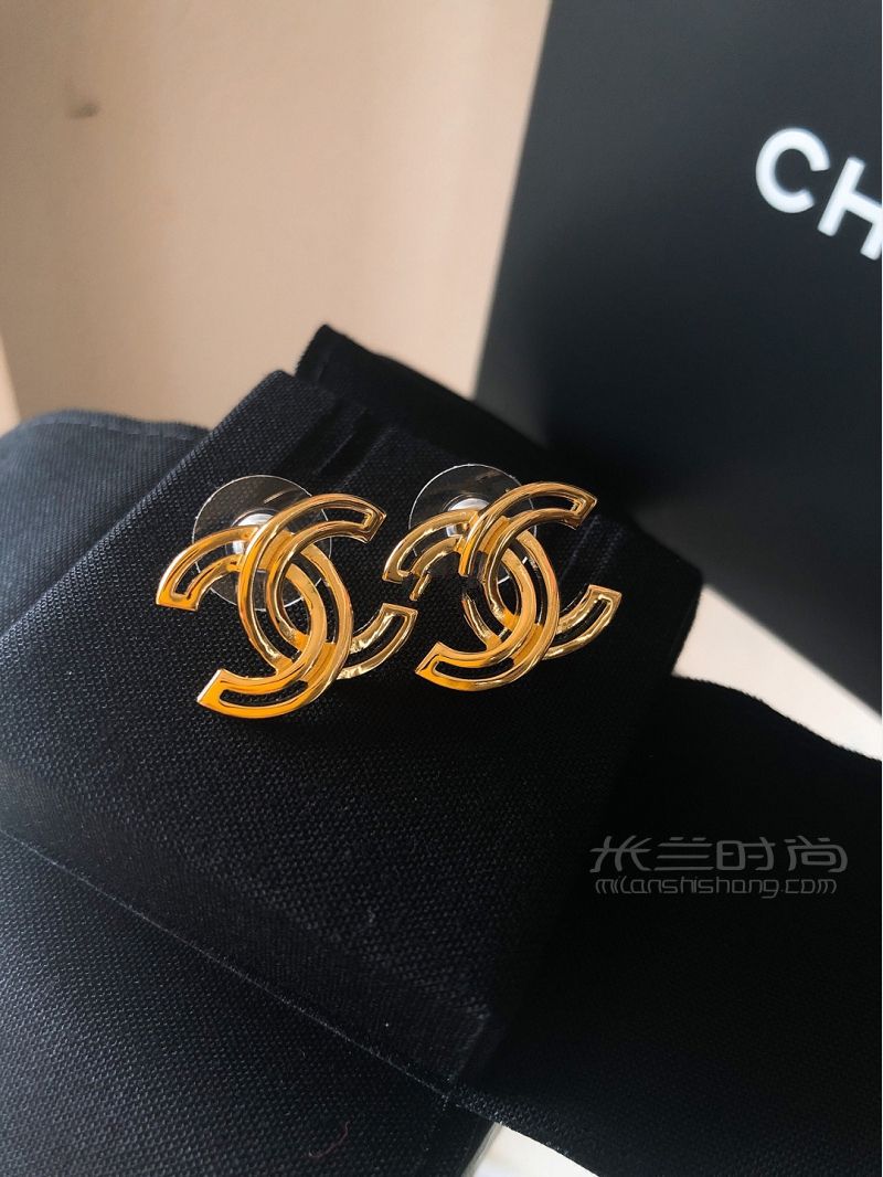 實(shí)物比照片好看的香奈兒耳環(huán)-香奈兒怎么樣-香奈兒 Marina Bay Sands自_3