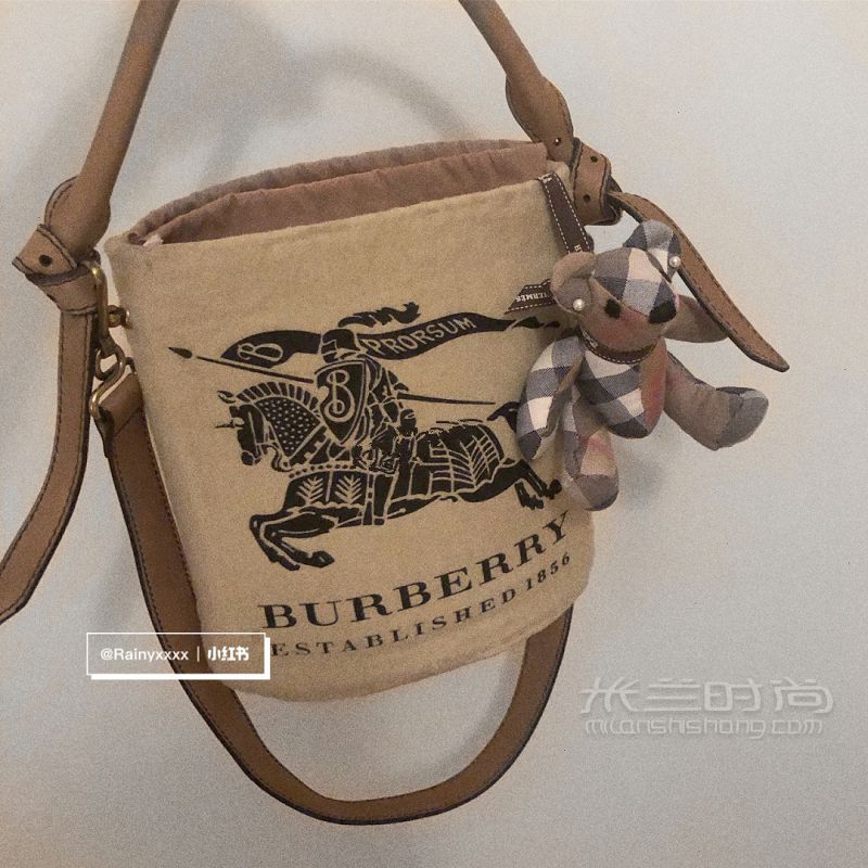 burberry拆包縫小熊掛件 博柏利水桶包_2