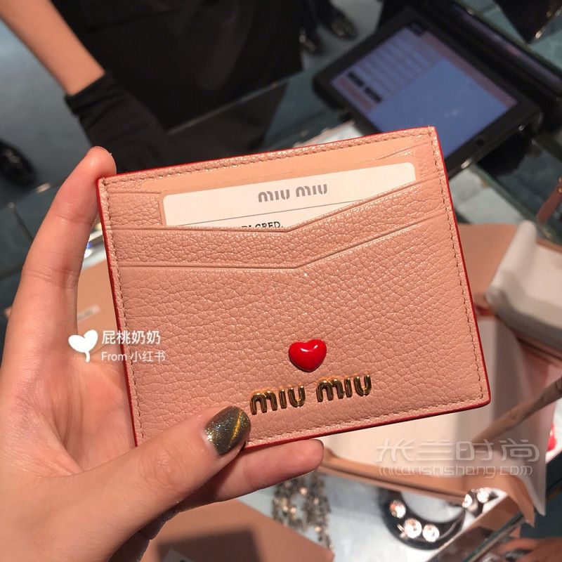 MiuMiu 少女色錢包 信封包 卡包 圣誕節(jié)禮物推薦_7