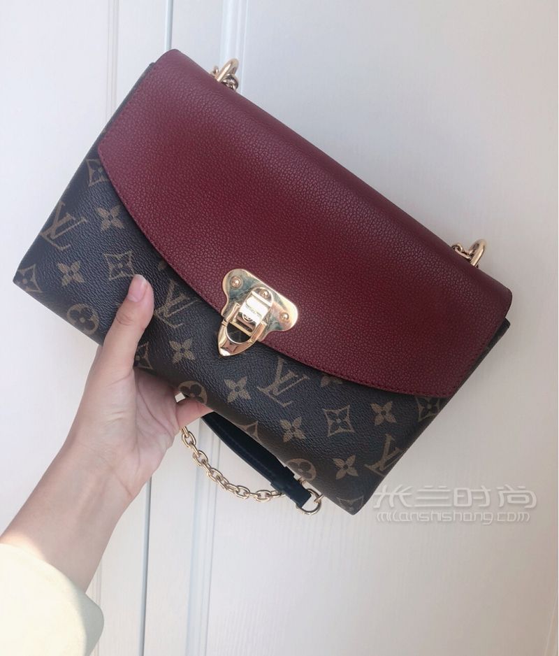 Lv saint placide真的很美又能裝_2