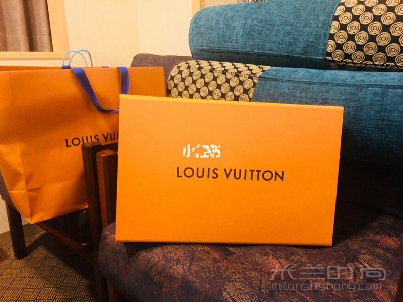 Lv saint placide真的很美又能裝_4