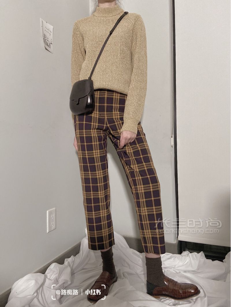 優(yōu)衣庫20春夏新品 奶油色牛仔褲_9