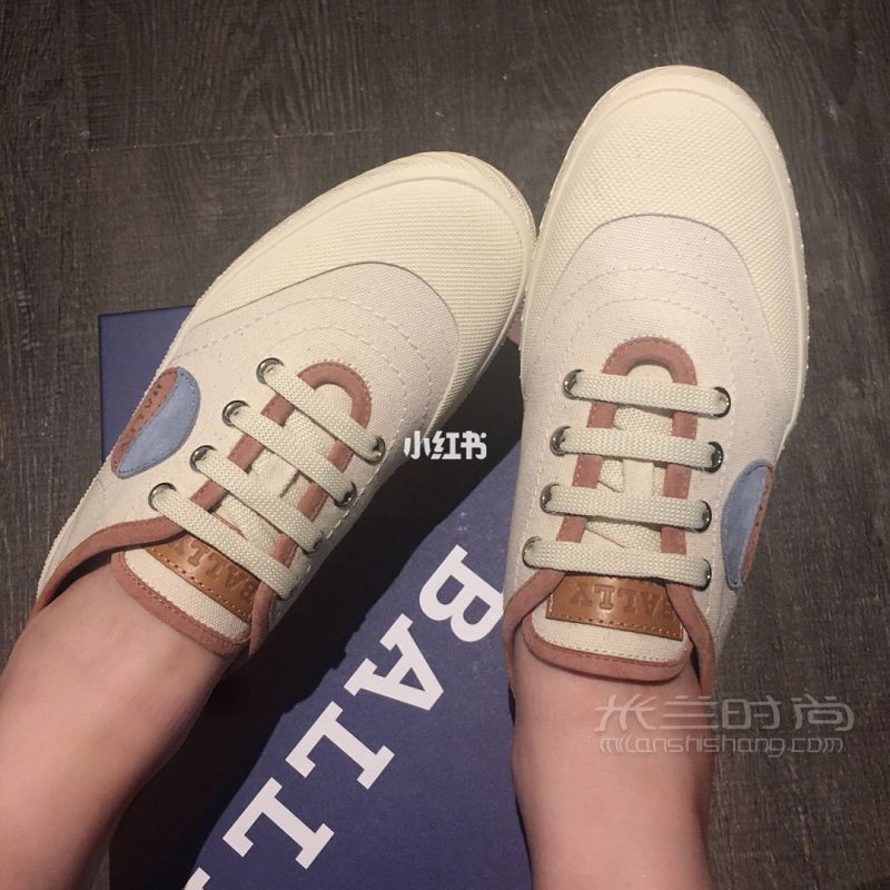 適合春夏搭配的鞋子adidas_9
