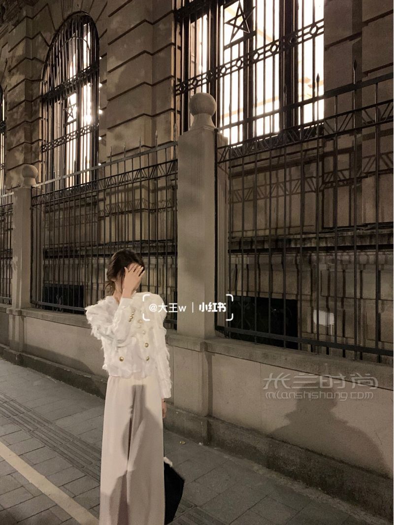 穿搭分享Balmain巴爾曼仙女外套_1