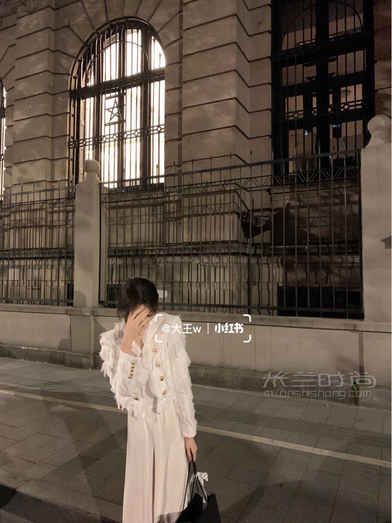 穿搭分享Balmain巴爾曼仙女外套_3