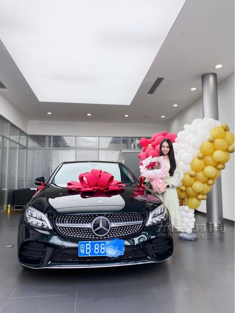 奔馳C260L祖母綠是全網(wǎng)最低裸車價(jià)嗎_2
