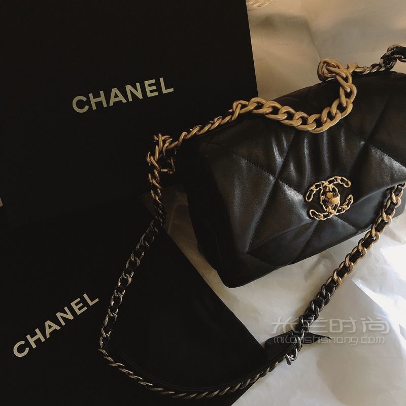 Chanel香奈兒19系列包太絕了吧！??！_1
