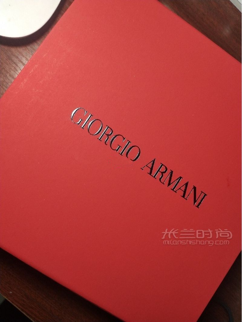 阿瑪尼新會(huì)員買(mǎi)一送十五教程來(lái)咯 阿瑪尼美妝怎么樣_5
