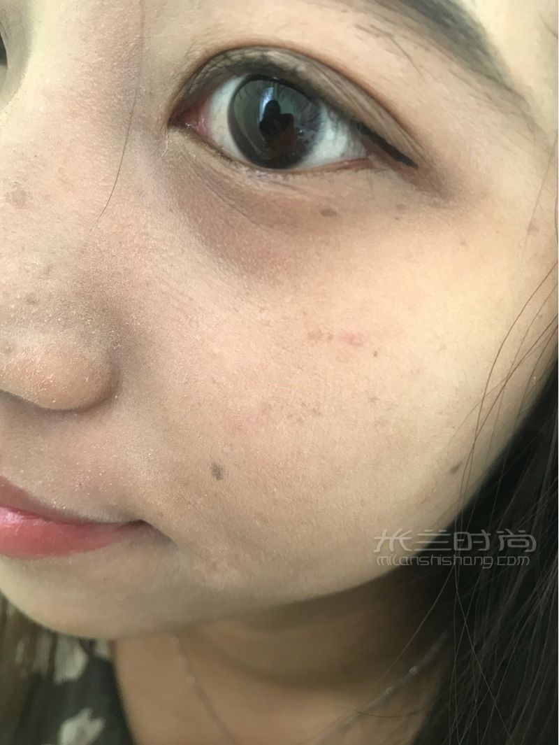 干皮妹子求推薦粉底液干皮紫蘇水_4