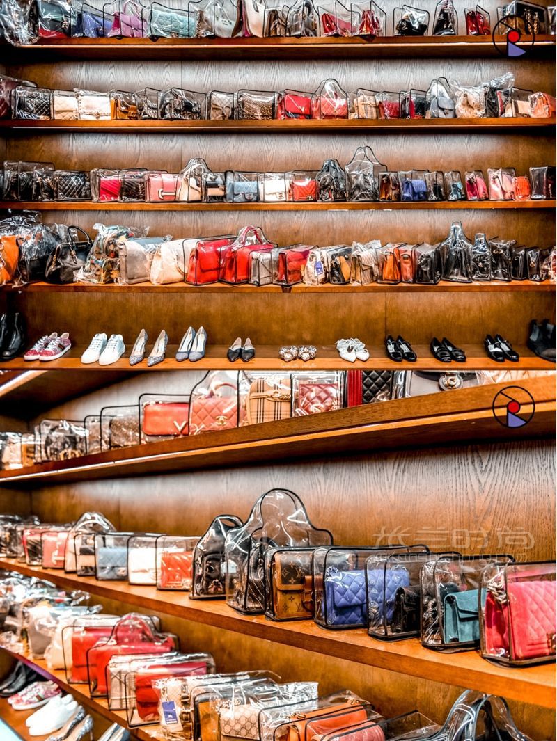 重慶最資深的二手奢侈品店開8年了_8