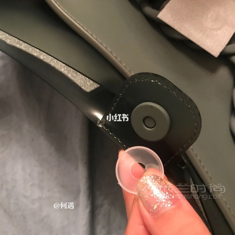 CHARLES KEITH單肩包CK2-40270173歐美鏈條飾女士大容量流浪包_4