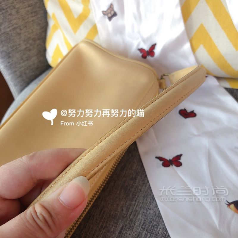 一只奶油黃- old coach小可愛枕頭腋下包_4