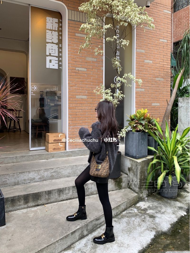 秋冬最秀氣短靴是它了 Tods粗鏈條馬丁靴_5