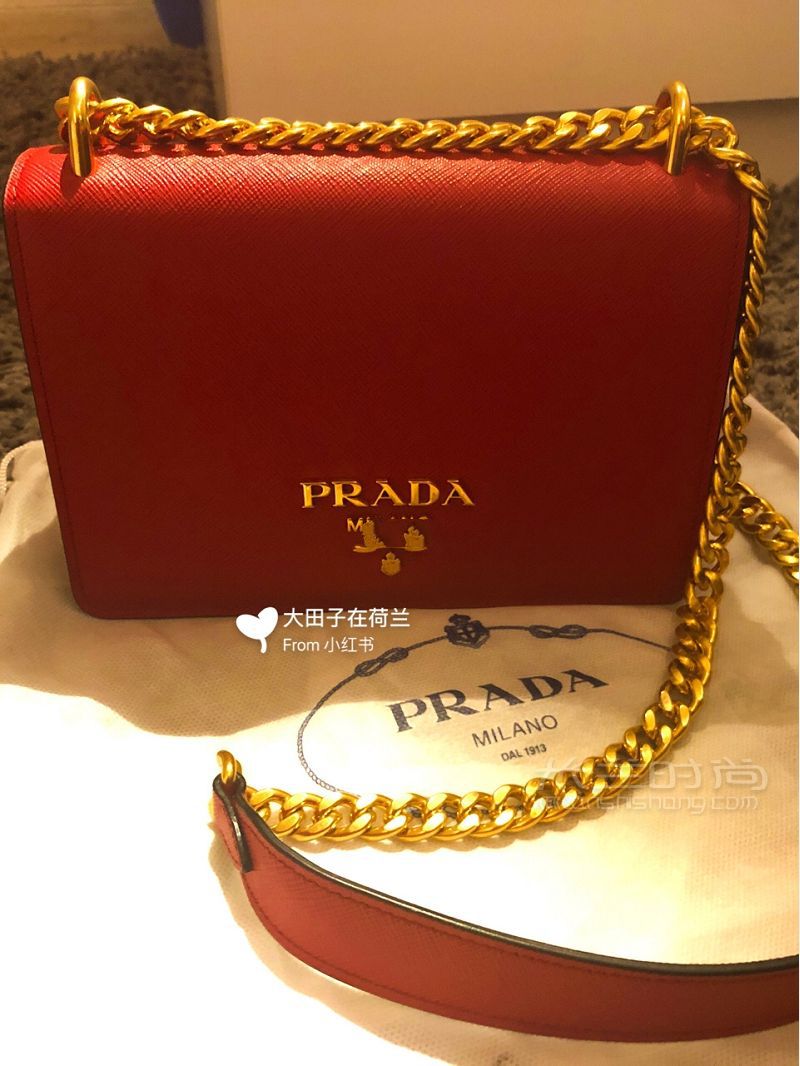 超高性價比的紅色大牌包包-Prada普拉達十字紋鏈條風琴包_2