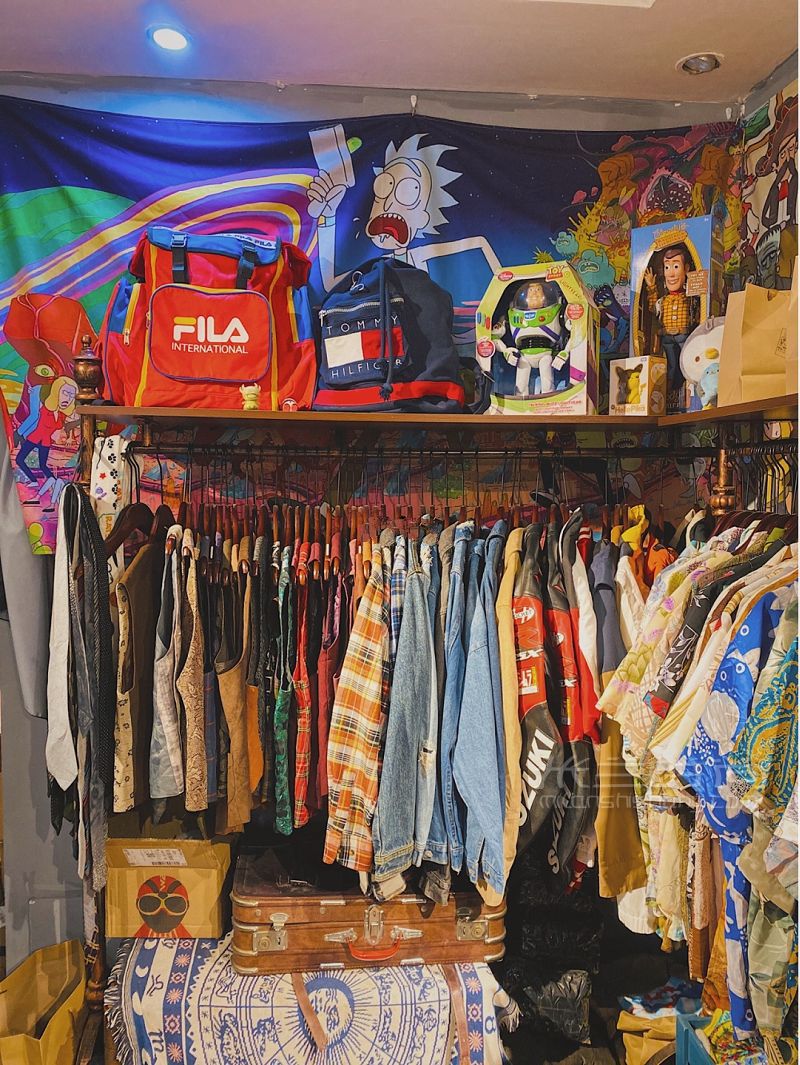 南京必逛平價古著店 南京上海路中古店_2