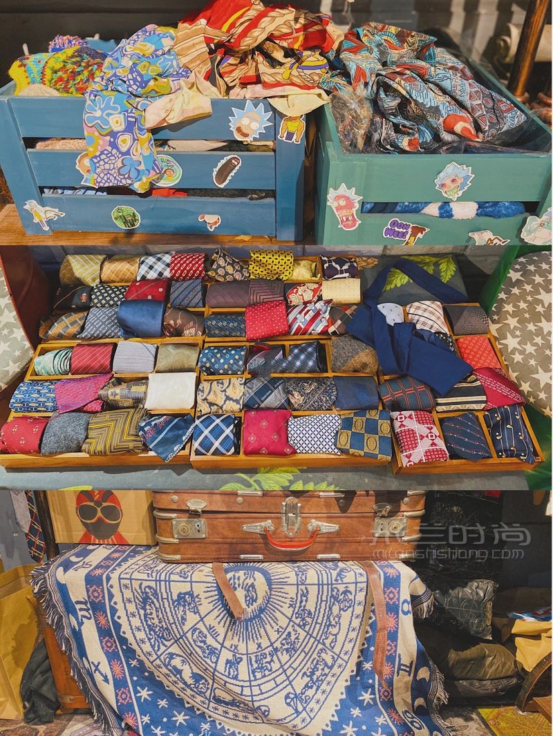 南京必逛平價古著店 南京上海路中古店_4