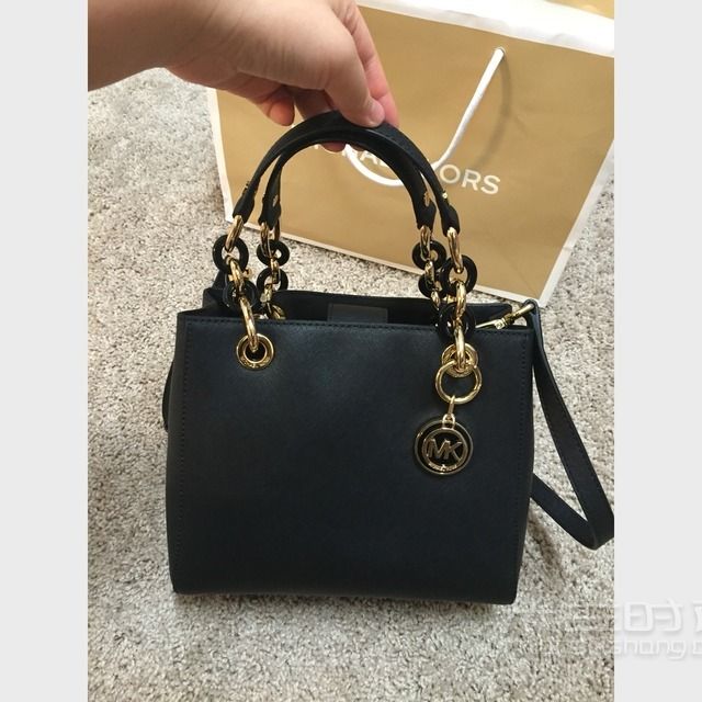 mk的小號(hào)包包_4
