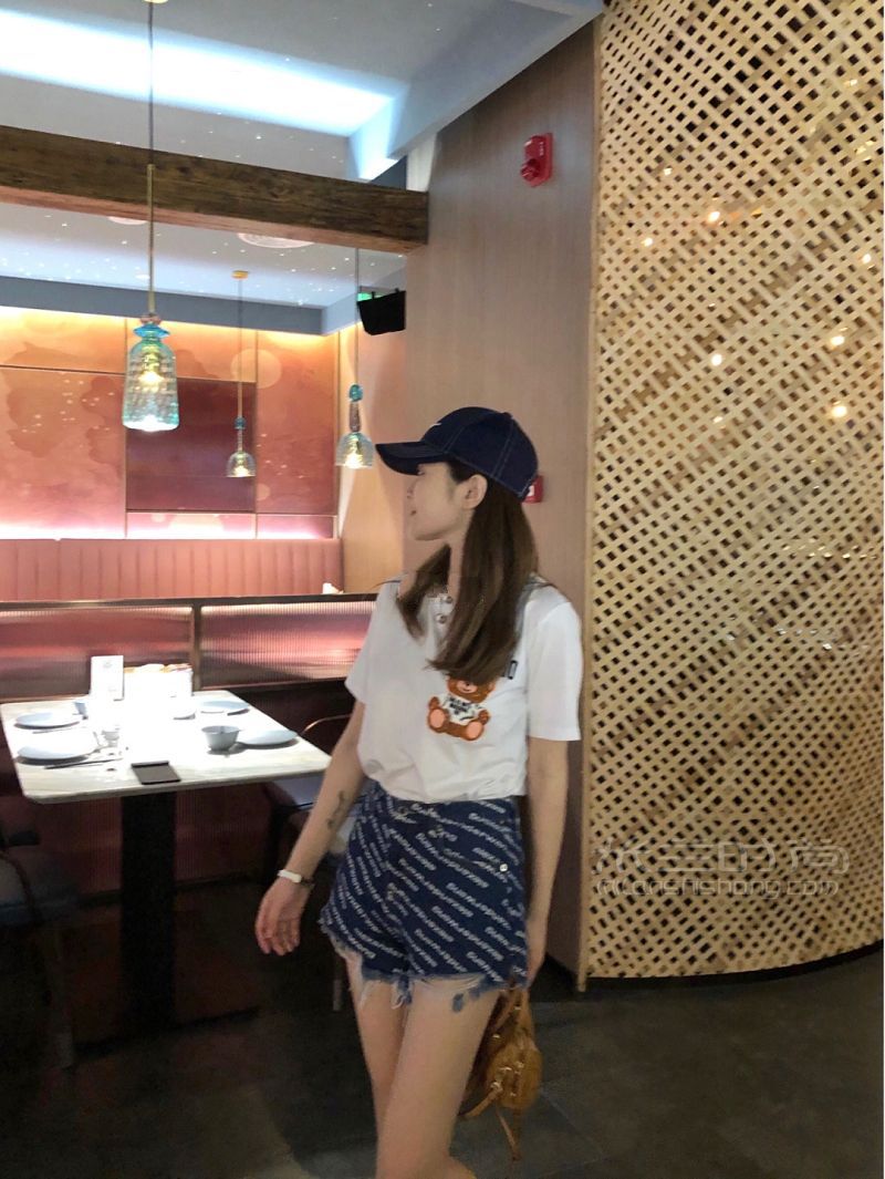 莫斯奇諾小熊t搭大王短褲神仙搭配_4