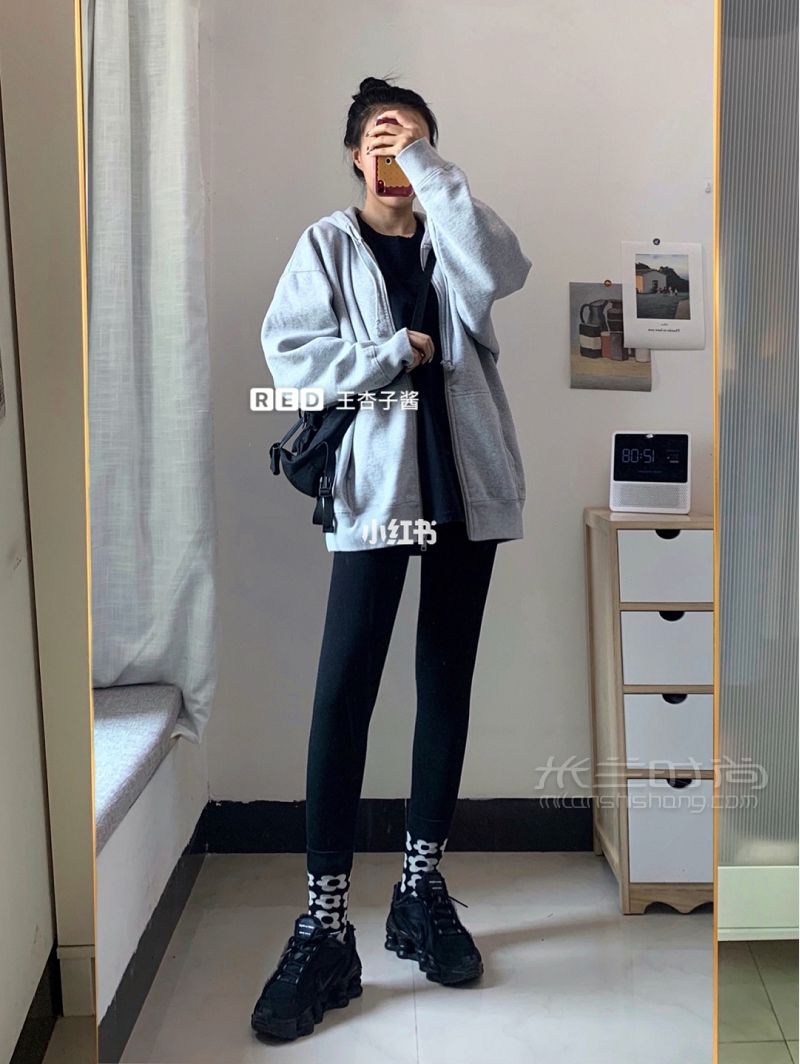 穿搭Brandy Melville熱門衛(wèi)衣合集-brandy melville怎么樣_4