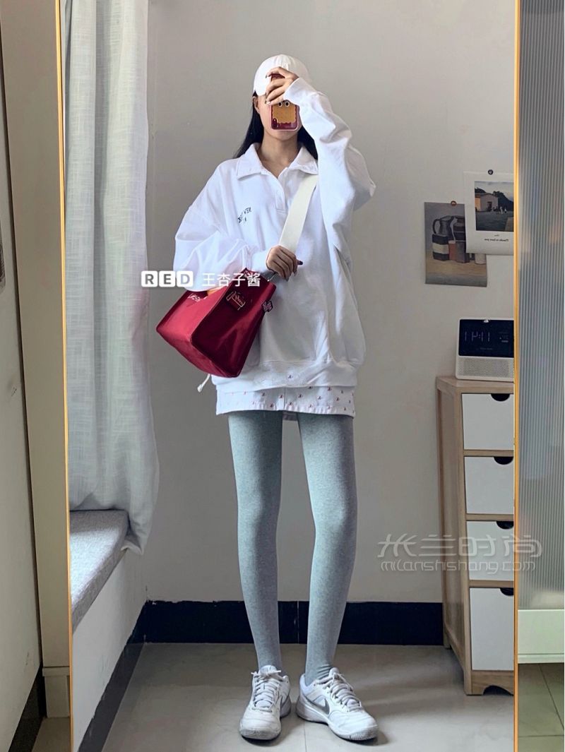 穿搭Brandy Melville熱門衛(wèi)衣合集-brandy melville怎么樣_5