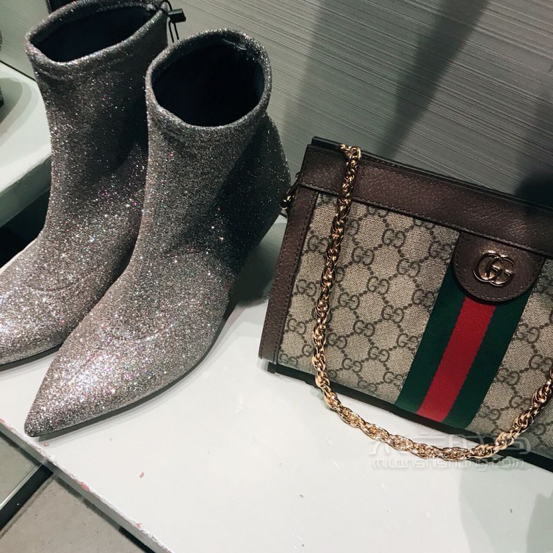 一直對(duì)gucci的包不感冒 但是最近被這款Ophidia包深深吸_6