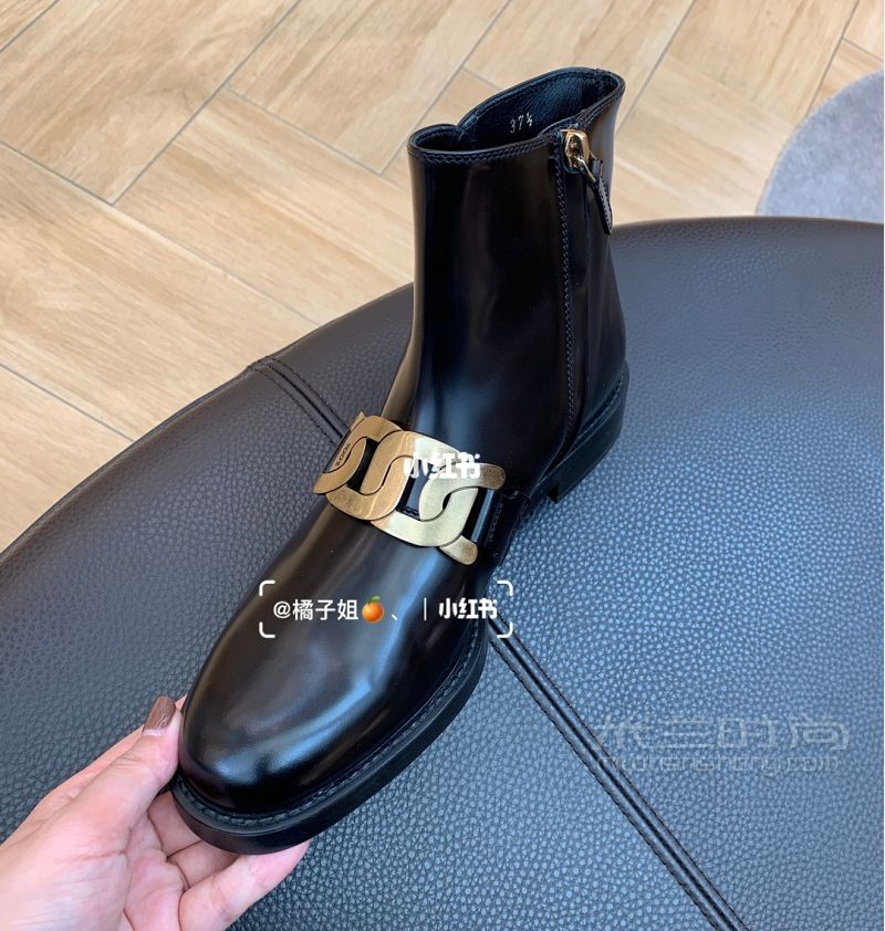 TOD’S最新馬丁靴 來趁熱度啦?。?！馬丁靴 樂福鞋怎么樣_5