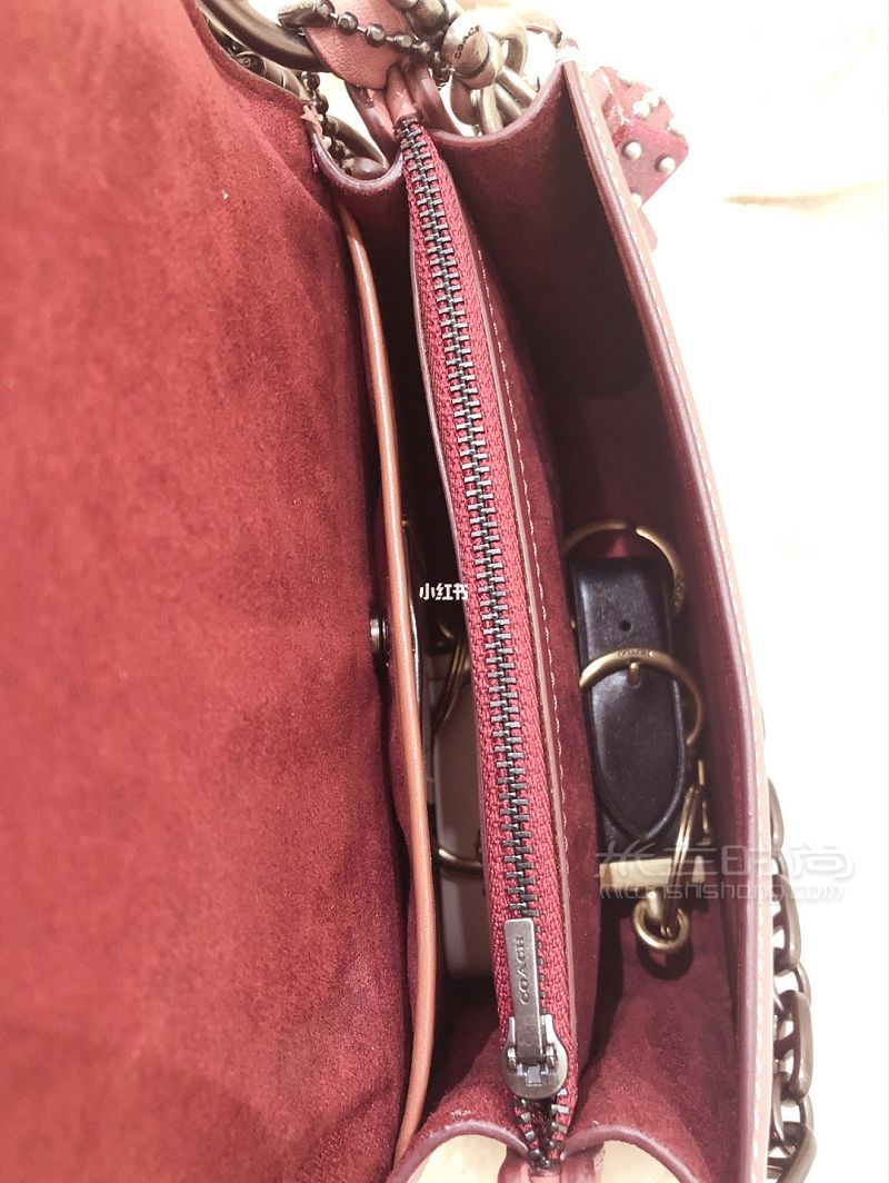 Coach蔻馳新款包型 圣誕節(jié)少女心粉色冬季_9