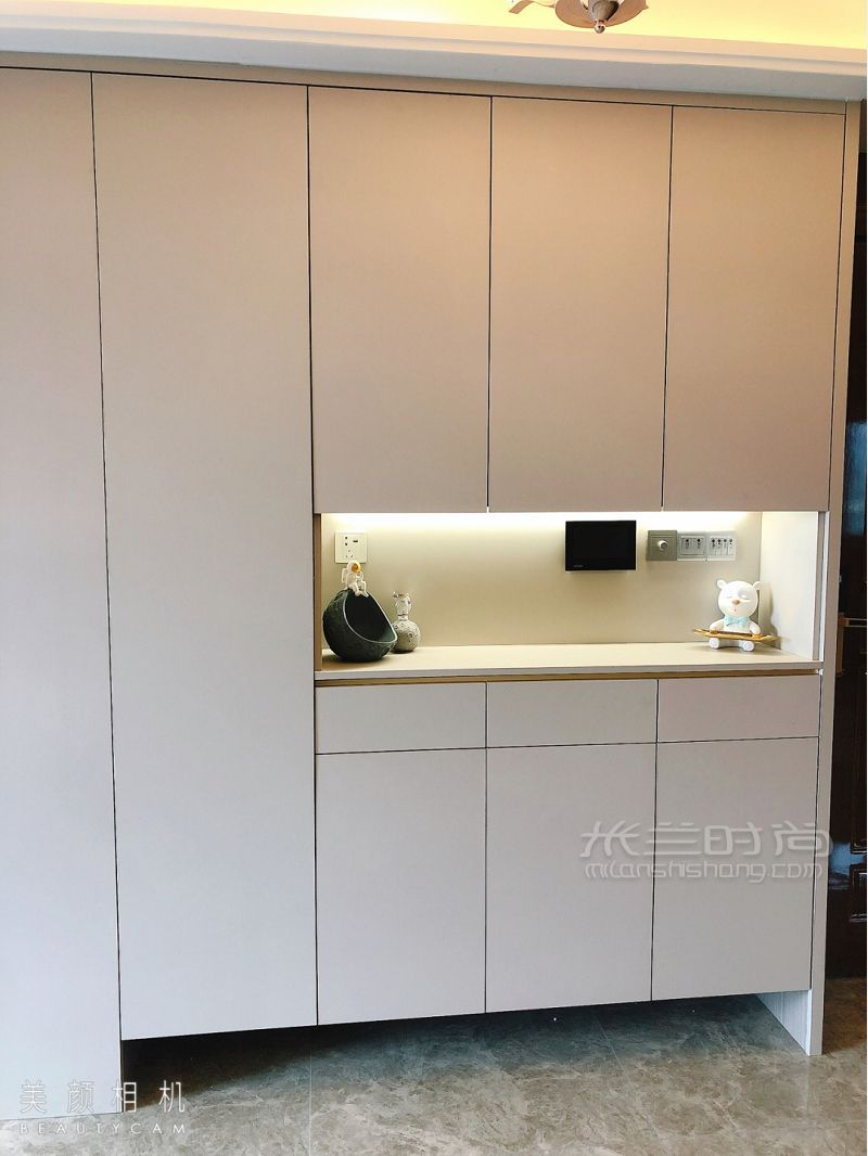 玄關(guān)柜格局?jǐn)[件 海蒂詩怎么樣_3