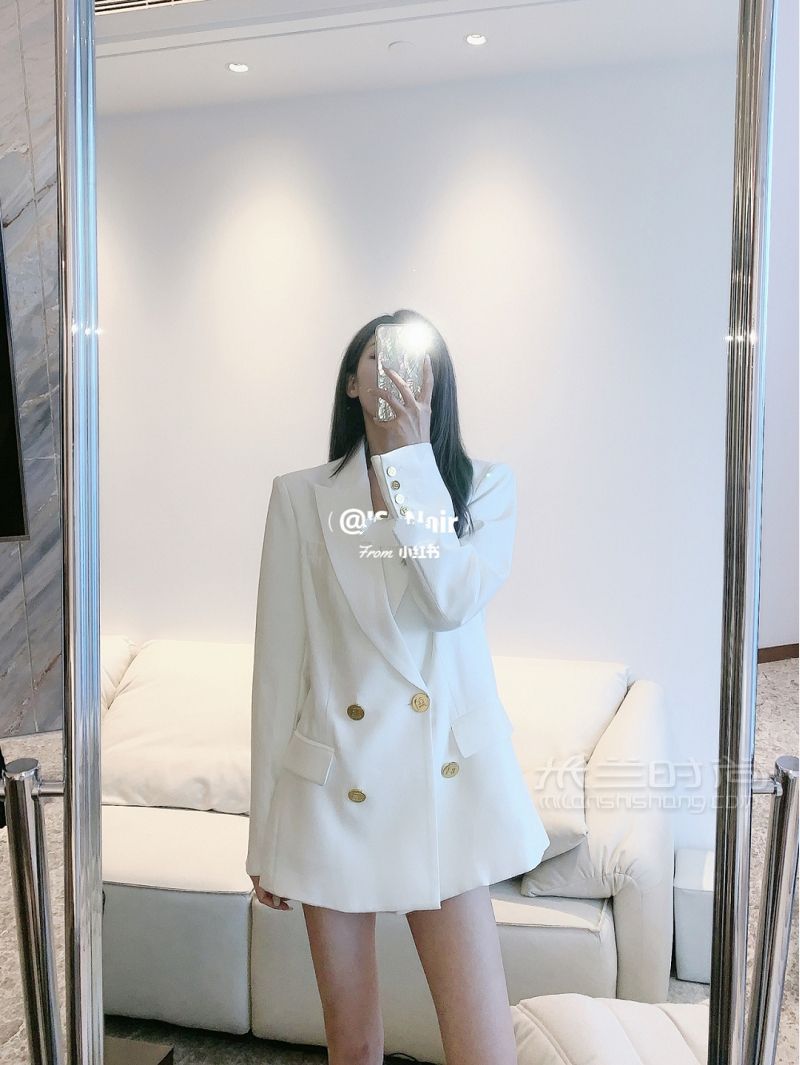 Balmain女生帥起來(lái)沒(méi)男生什么事 安·迪穆拉米斯特怎么樣_9