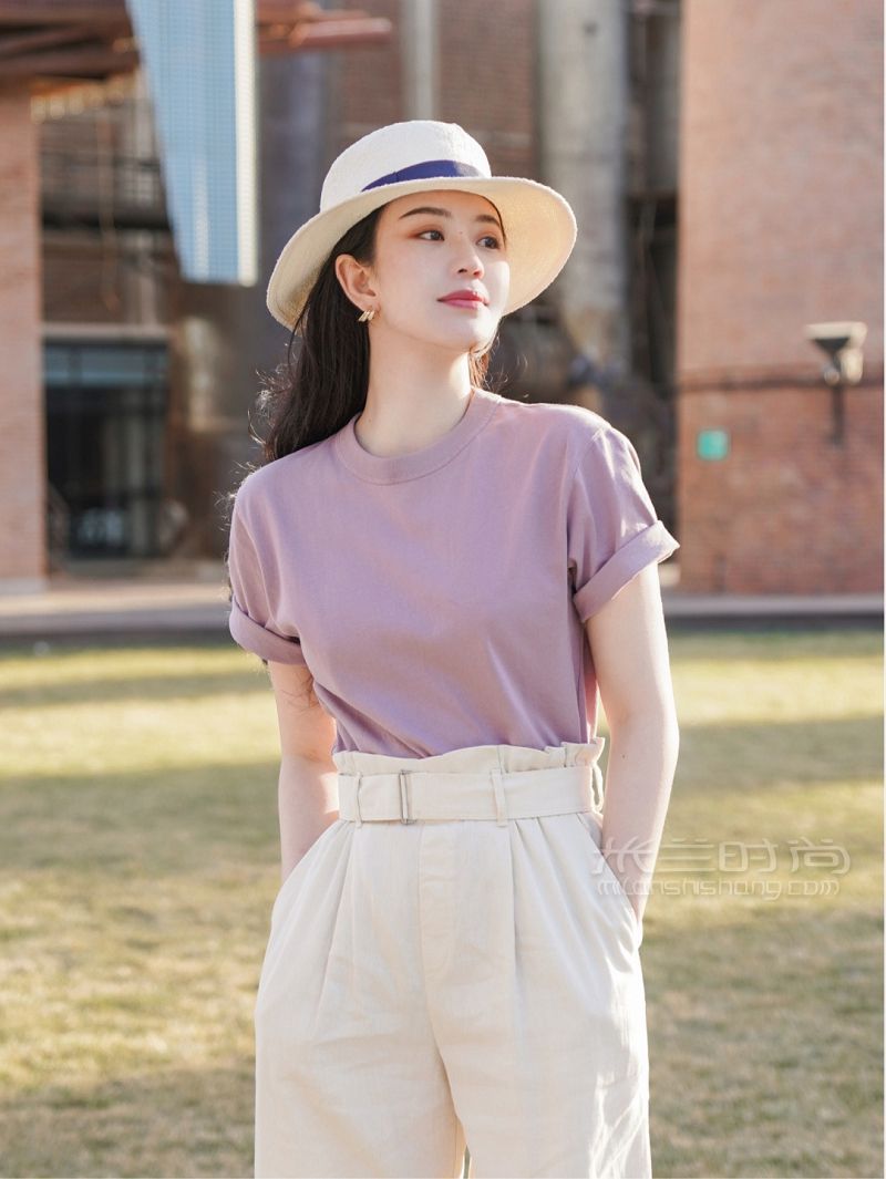 優(yōu)衣庫斷貨王“男款女穿”果茶T通勤裝合集_7