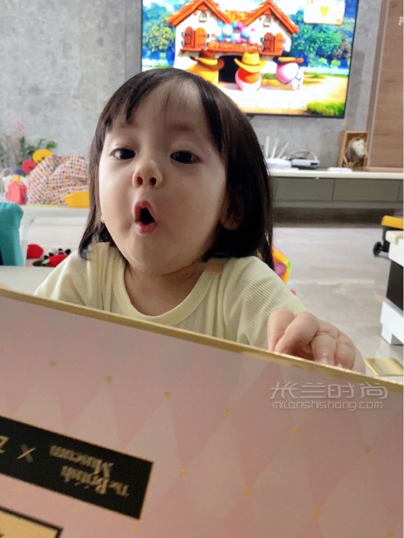 看看我女兒超治愈der九圖笑臉包-戲精寶寶的瞬間_9